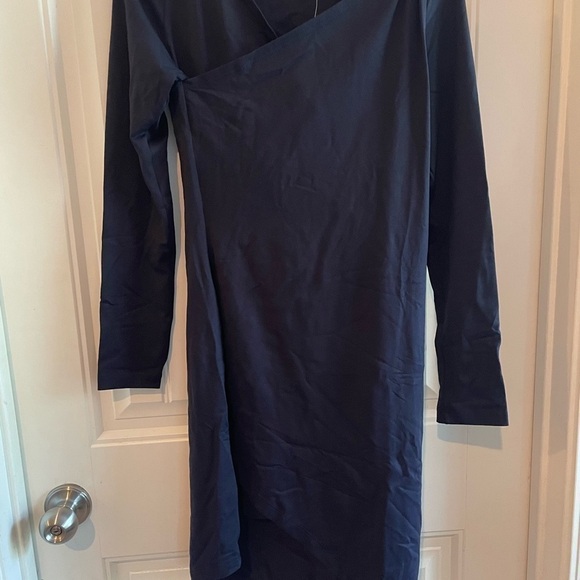 Susana Monaco Women Long Sleeve V- Neck Angled Wrap Dress Midnight - Picture 10 of 14
